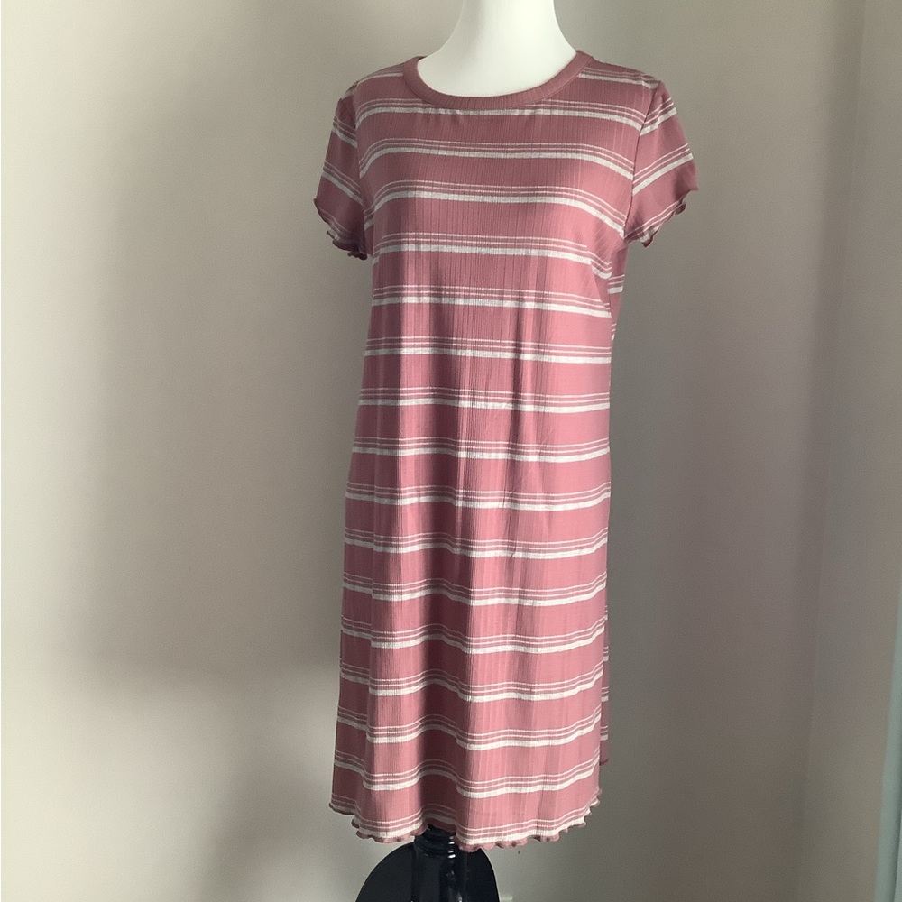 Mossimo Medium rose gray stripe t-shirt dress